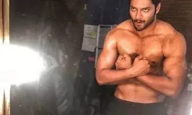 मिर्जापुर 3 के लिए कुश्ती की ट्रेनिंग ले रहे है अली फजल मिर्जापुर 3 के लिए कुश्ती की ट्रेनिंग ले रहे है अली फजल