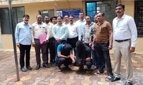 सोशल मीडिया पर महंगे एंड्रॉयड मोबाइल को सस्ते में बेचने के नाम पर अच्छी पैकिंग में भंगार मोबाइल बेचने वाले गैंग का खुलासा... सोशल मीडिया पर महंगे एंड्रॉयड मोबाइल को सस्ते में बेचने के नाम पर अच्छी पैकिंग में भंगार मोबाइल बेचने वाले गैंग का खुलासा...