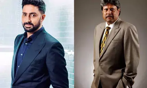 अभिषेक बच्चन और क्रिकेटर कपिल देव इंडियन फिल्म फेस्टिवल ऑफ मेलबर्न में भारतीय तिरंगा फहराएंगे अभिषेक बच्चन और क्रिकेटर कपिल देव इंडियन फिल्म फेस्टिवल ऑफ मेलबर्न में भारतीय तिरंगा फहराएंगे