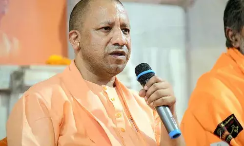 एसजीएसटी की चोरी के खिलाफ अभियान चलाकर करें कार्रवाई: योगी एसजीएसटी की चोरी के खिलाफ अभियान चलाकर करें कार्रवाई: योगी