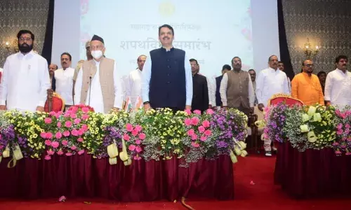 कैबिनेट विस्तार: एकनाथ शिंदे की कैबिनेट में महिलाओं को मौका क्यों नहीं? कैबिनेट विस्तार: एकनाथ शिंदे की कैबिनेट में महिलाओं को मौका क्यों नहीं?