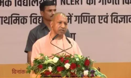 विद्यांजलि पोर्टल से परिषदीय विद्यालय का हो रहा कायाकल्प विद्यांजलि पोर्टल से परिषदीय विद्यालय का हो रहा कायाकल्प