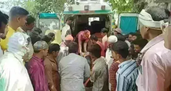 नांदेड के कंधार तालाब में 5 बच्चे डूबे. नांदेड के कंधार तालाब में 5 बच्चे डूबे.