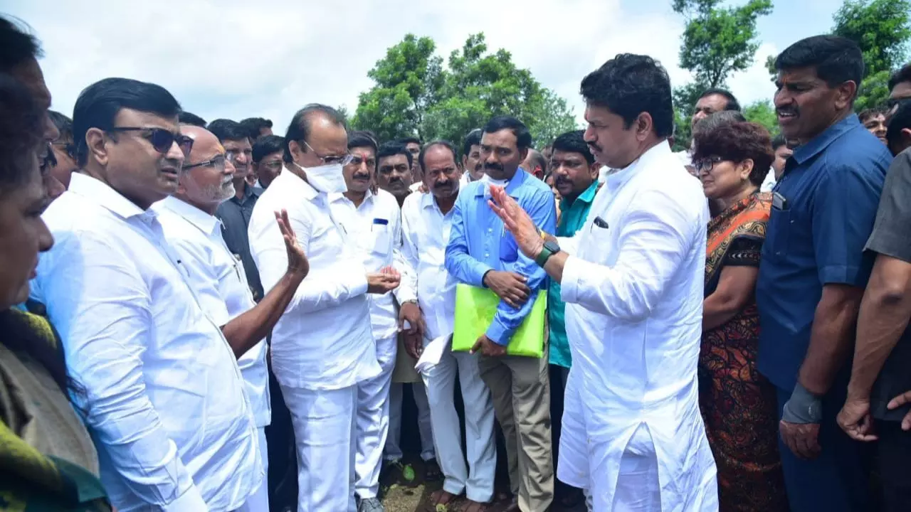 घोंघे से प्रभावित किसानों को दें एनडीआरएफ के मानकों से तीन गुना अधिक - धनंजय मुंडे