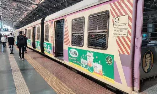 गणपति विसर्जन के लिए 10 उपनगरीय विशेष ट्रेनें मध्य रेलवे और हार्बर लाइन पर