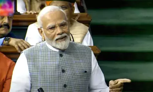 नए संसद में जाने से पहले भावुक हुए प्रधानमंत्री नरेंद्र मोदी पूरा विश्व भारत में अपना मित्र खोज रहा है नए संसद में जाने से पहले भावुक हुए प्रधानमंत्री नरेंद्र मोदी पूरा विश्व भारत में अपना मित्र खोज रहा है