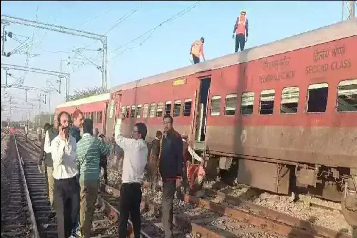 राजस्थान में हुआ ट्रेन हादसा चार बोगियां पटरी से उतरी