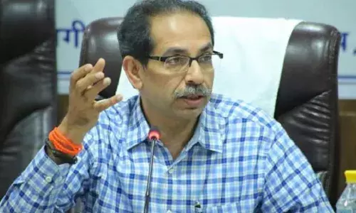 यूपी गैंगरेप पर उद्धव ठाकरे बोले- महाराष्ट्र में बर्दाश्त नहीं करेंगे यूपी गैंगरेप पर उद्धव ठाकरे बोले- महाराष्ट्र में बर्दाश्त नहीं करेंगे