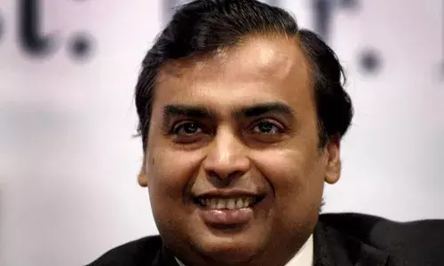 मुकेश अंबानी हर घंटे कमा रहे 90 करोड़ मुकेश अंबानी हर घंटे कमा रहे 90 करोड़