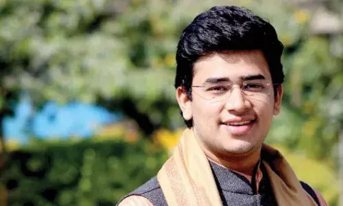 पूनम महाजन नहीं, तेजस्वी सूर्या अब संभालेंगे BJP युवा मोर्चा की कमान पूनम महाजन नहीं, तेजस्वी सूर्या अब संभालेंगे BJP युवा मोर्चा की कमान