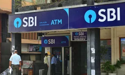 SBI ग्राहकों को एक क्लिक पर लोन री स्ट्रक्चर सुविधा, लोन वाले ग्राहकों को होगा फायदा