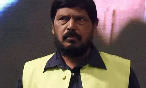 एक साल के लिए सस्पेंड हों हंगामा करने वाले सांसद, रामदास आठवले ने पीएम मोदी को लिखा पत्र एक साल के लिए सस्पेंड हों हंगामा करने वाले सांसद, रामदास आठवले ने पीएम मोदी को लिखा पत्र