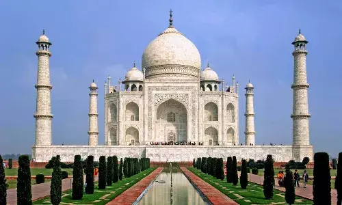 17 मार्च से बंद: 21 सितंबर से कर सकेंगे ‘ताजमहल’ का दीदार 17 मार्च से बंद: 21 सितंबर से कर सकेंगे ‘ताजमहल’ का दीदार