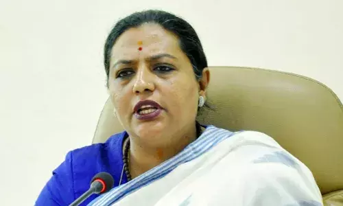 मंत्री यशोमती ठाकुर ने सीएम उद्धव ठाकरे को लिखा पत्र, महिलाओं के लिए शुरू करें विशेष बस सेवा मंत्री यशोमती ठाकुर ने सीएम उद्धव ठाकरे को लिखा पत्र, महिलाओं के लिए शुरू करें विशेष बस सेवा