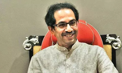 सीएम उद्धव ठाकरे बोले- मेरी खामोशी को कमजोरी ना समझें सीएम उद्धव ठाकरे बोले- मेरी खामोशी को कमजोरी ना समझें