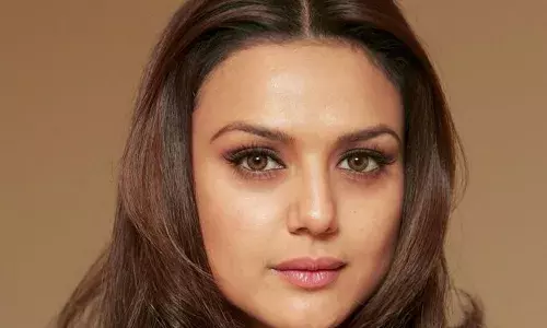 शिवसेना की गुंडागिरी पर बोली Preity Zinta, कहा हमारे बुजुर्गों के सम्मान का क्या हुआ? शिवसेना की गुंडागिरी पर बोली Preity Zinta, कहा हमारे बुजुर्गों के सम्मान का क्या हुआ?