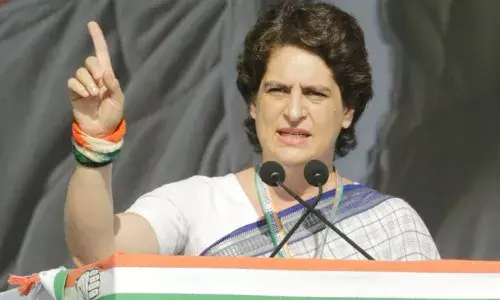 प्रियंका गांधी का वार,युवाओं को भाषण नहीं,नौकरी चाहिए सरकार प्रियंका गांधी का वार,युवाओं को भाषण नहीं,नौकरी चाहिए सरकार