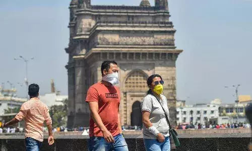 कोरोना के  43% मामले अकेले महाराष्ट्र, आंध्र प्रदेश व कर्नाटक में