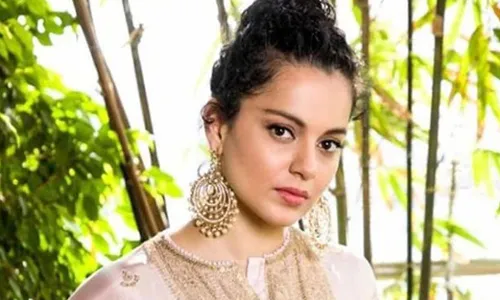 मैं उन्हें नहीं मारूंगी तो वो मुझे मार देंगेः कंगना रनौत मैं उन्हें नहीं मारूंगी तो वो मुझे मार देंगेः कंगना रनौत