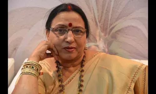 शारदा सिन्हा की मौत की झूठी खबर वायरल, गायिका ने कहा- मैं स्वस्थ हूं शारदा सिन्हा की मौत की झूठी खबर वायरल, गायिका ने कहा- मैं स्वस्थ हूं