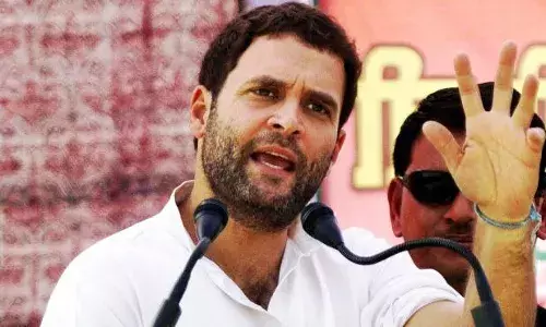 राहुल के निशाने पर मोदी, कहा- देश जब-जब भावुक हुआ, गायब हुईं फाइलें राहुल के निशाने पर मोदी, कहा- देश जब-जब भावुक हुआ, गायब हुईं फाइलें