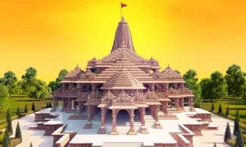 AYODHYA में इस ट्रस्ट को सौंपा 1 क्विंटल सोना-चांदी AYODHYA में इस ट्रस्ट को सौंपा 1 क्विंटल सोना-चांदी