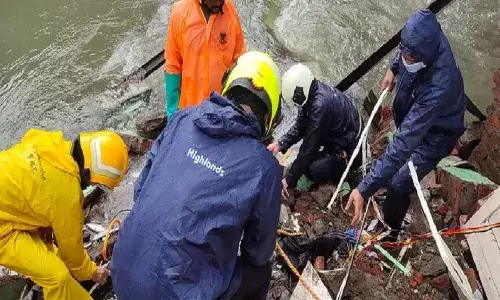 बारिश का ताडंव, 3 लड़कियां नाले में बहीं
