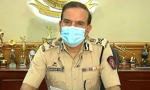 mumbai police कमिश्नर ने कहा,रिया के अकाउंट में पैसे ट्रांसफर किए जाने के सबूत नहीं