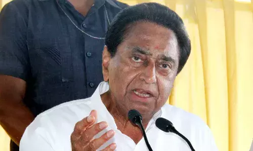 कमल नाथ का वार- भाजपा ने धर्म का ठेका ले रखा है क्या? कमल नाथ का वार- भाजपा ने धर्म का ठेका ले रखा है क्या?