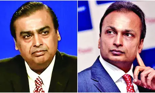 भाई-भाई की कहानी, मुकेश अंबानी दमदार, अनिल कर्जदार