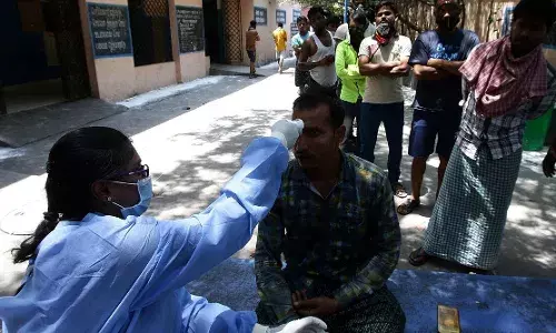 भारत में कोरोना से मरने वालों का आंकड़ा 30 हजार के पार