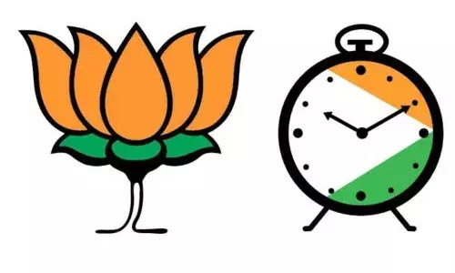 महाराष्ट्र में भाजपा-एनसीपी में पोस्टकार्ड वॉर