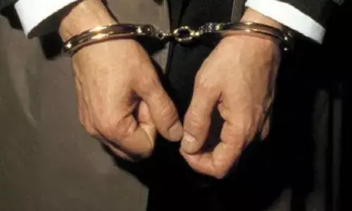 लॉक डाउन के कारण व्यवसायी बना चोर