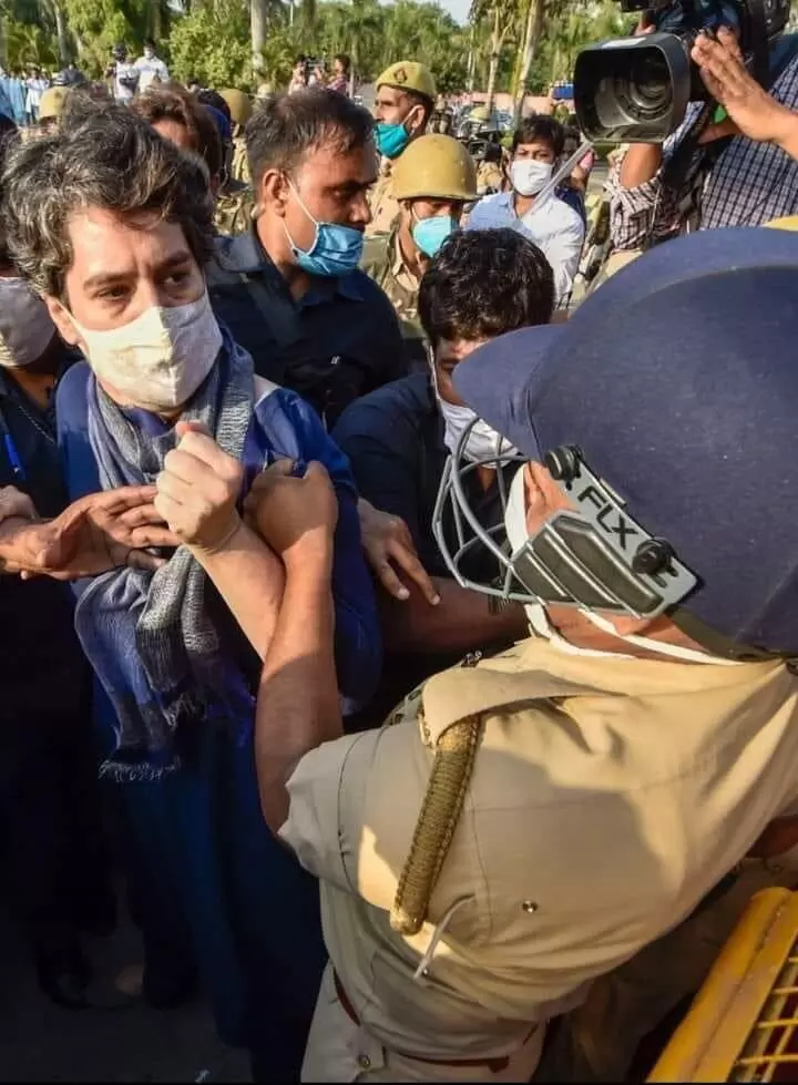 प्रियंका गांधी के साथ बदसलूकी पर अफसोस है हमें...