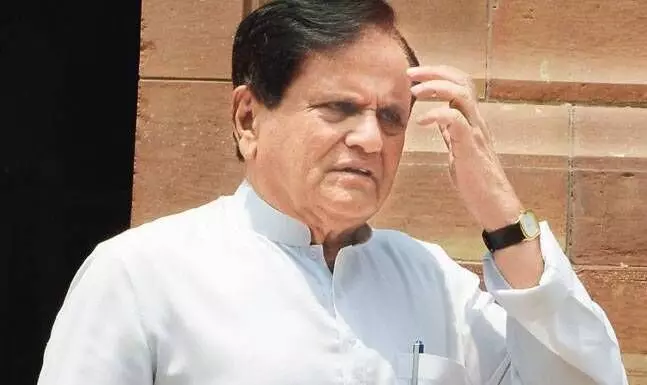 कांग्रेस नेता अहमद पटेल कोरोना वायरस से संक्रमित